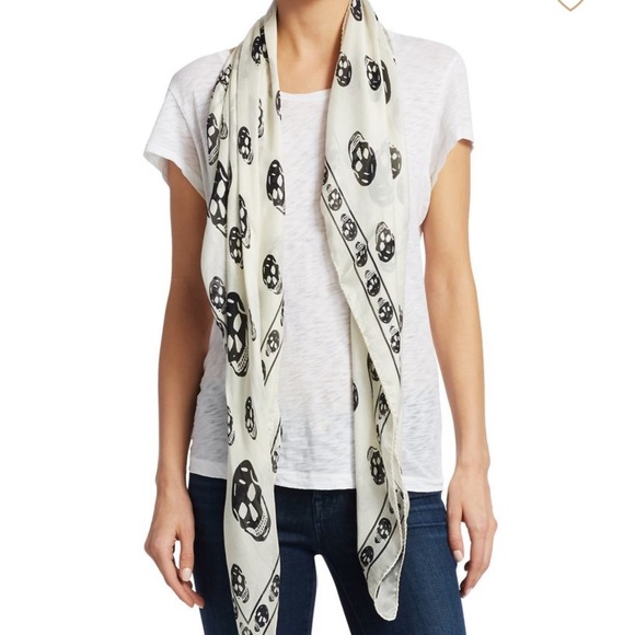 Alexander Mcqueen Skull Silk Chiffon 